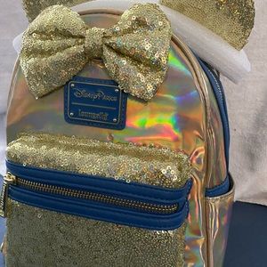 Disney parks Gold sequence mini back pack Sold out 2022